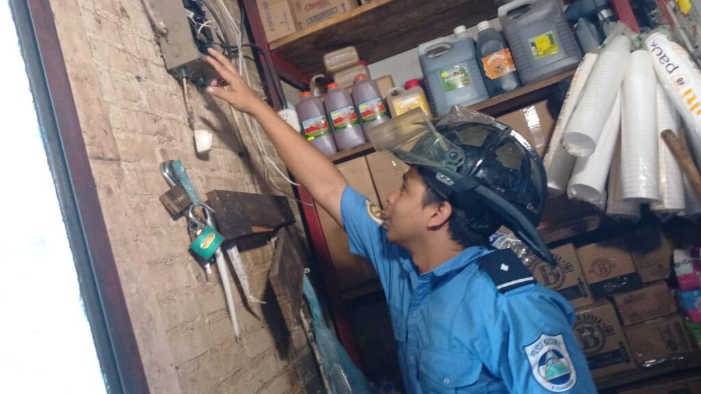 Inspecciones eléctricas y de seguridad buscan reducir riesgos de siniestros en el Mercado Mayoreo