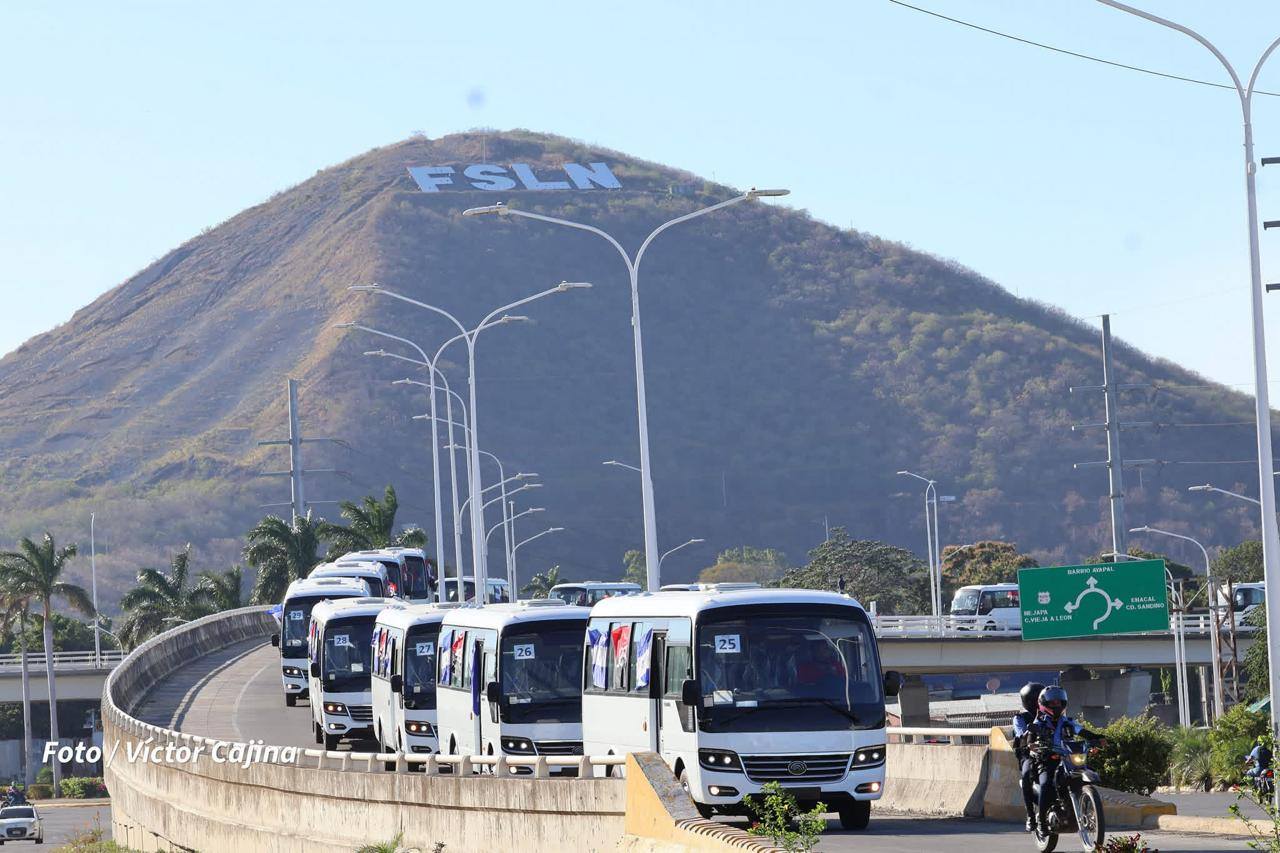 Transportistas de 23 cooperativas recibirán nuevos buses Yutong este viernes