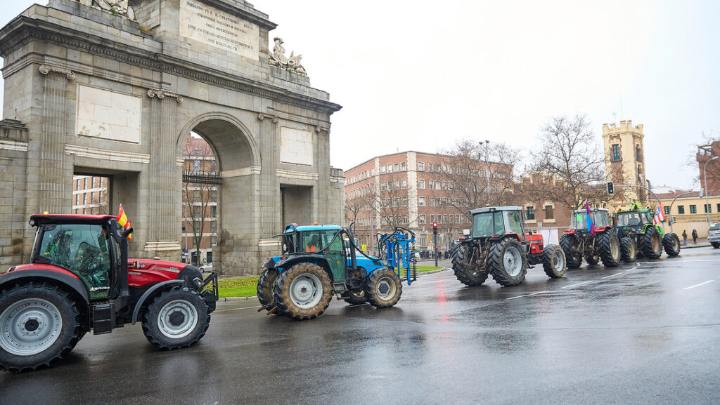 Agricultores de toda España protestan en Madrid contra el acuerdo UE-Mercosur