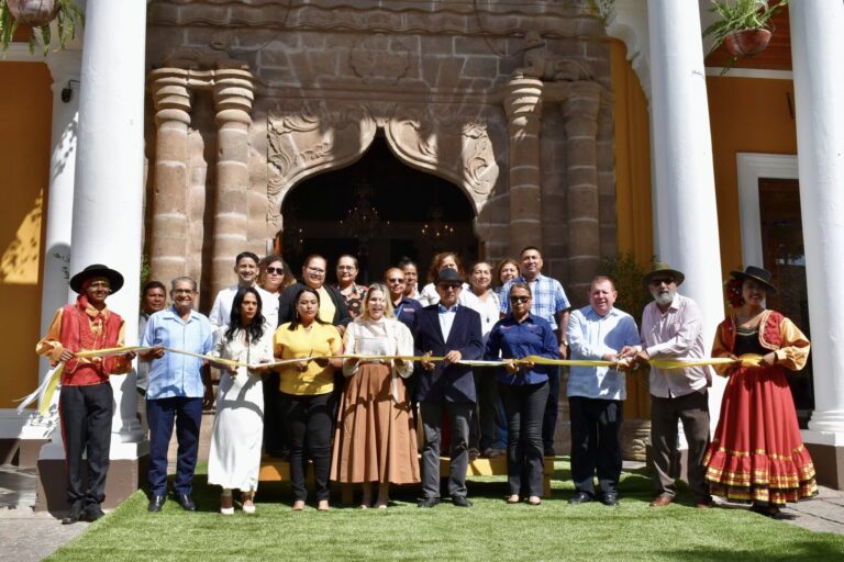 Reaperturan la Casa de Los Tres Mundos en Granada para turistas nacionales y extranjeros