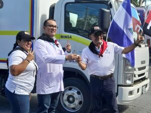 Minsa entrega cinco nuevos camiones para la recolección segura de desechos hospitalarios