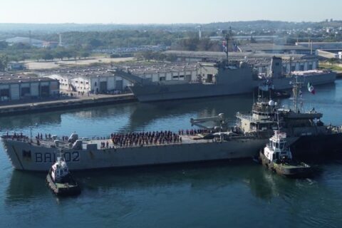 "Ejemplar historia de soberanía": Cuba agradece a México el envío de ayuda humanitaria