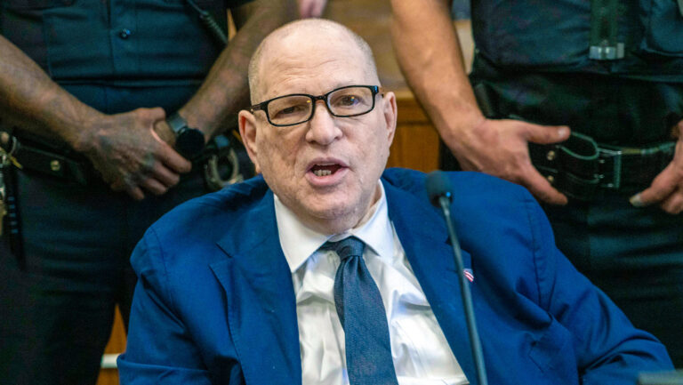 Harvey Weinstein figura en los archivos Epstein