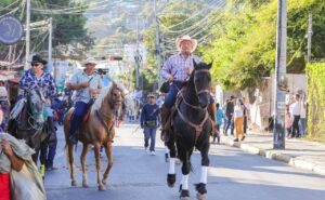 Matagalpa celebra desfile hípico con amplia participación y ambiente familiar