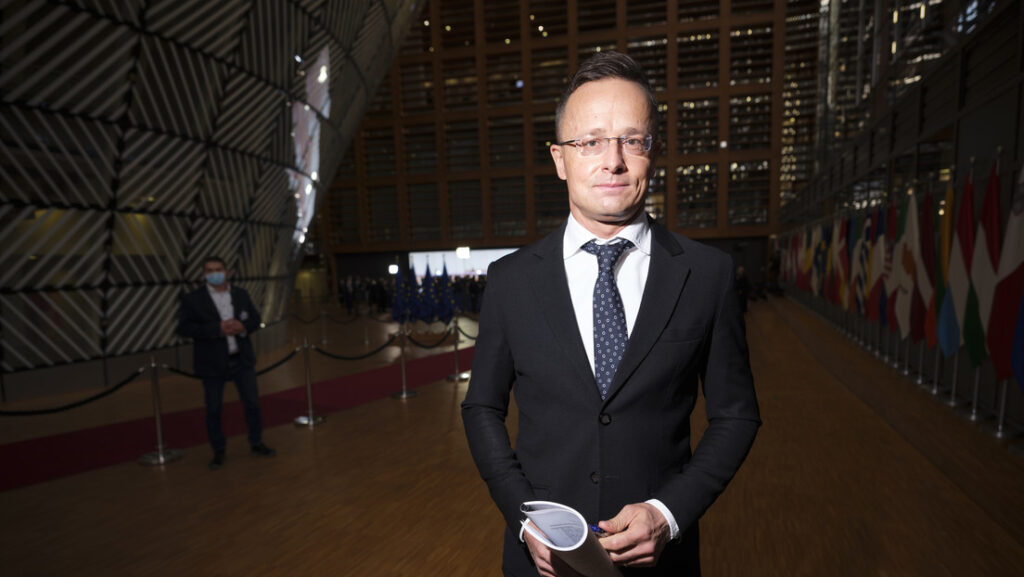 Hungría bloqueará el vigésimo paquete de sanciones de la UE contra Rusia