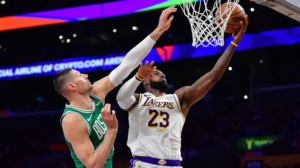 LeBron James se convierte en el primer jugador con 43.000 puntos en la temporada regular de la NBA