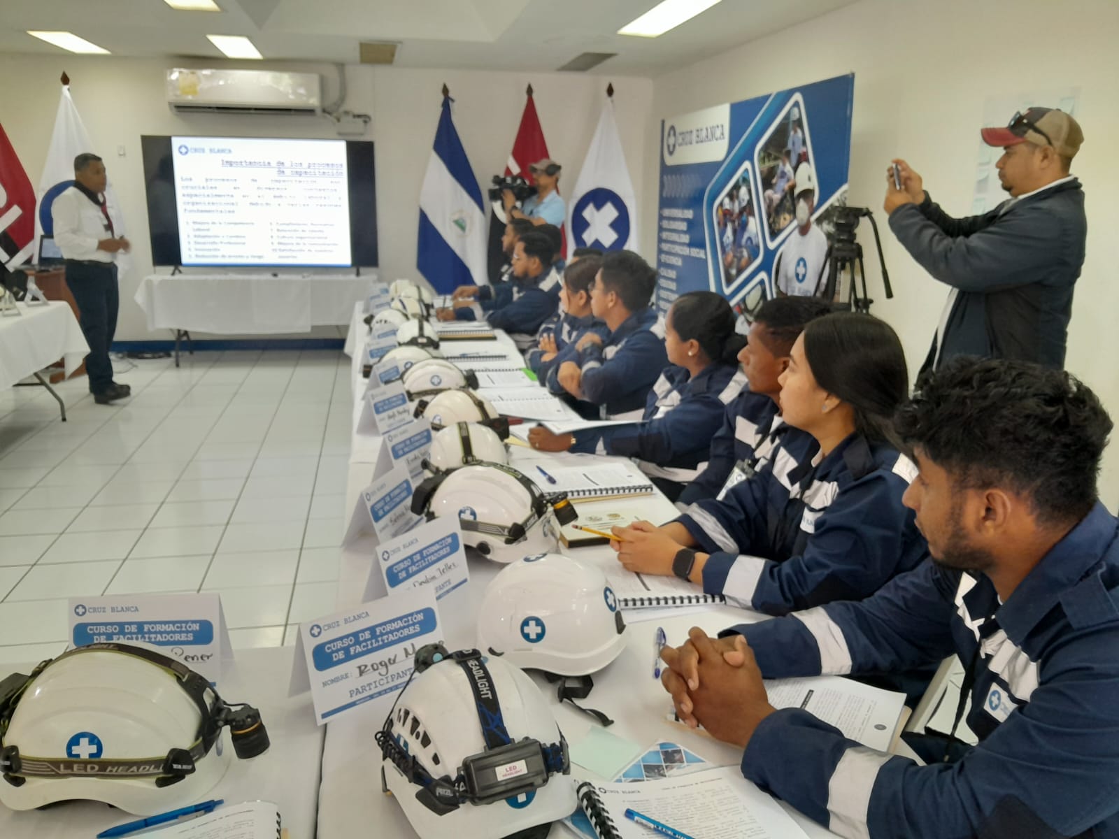 Cruz Blanca inicia formación a instructores para elevar la calidad de atención en emergencias