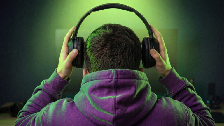 Detectan sustancias tóxicas en el 100 % de todas las marcas de auriculares analizados