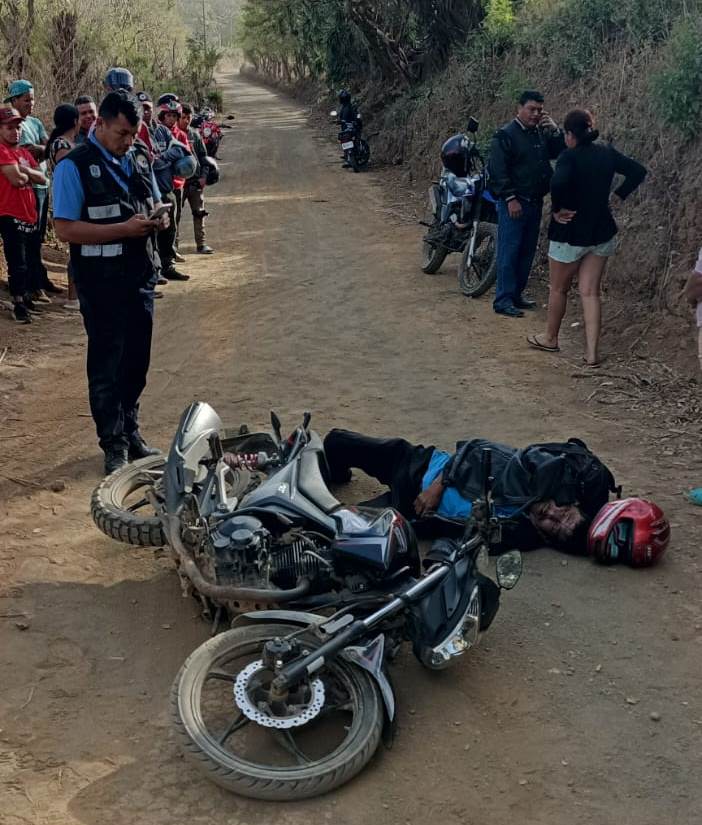 Fulminante infarto le quita la vida a adulto mayor en El Crucero