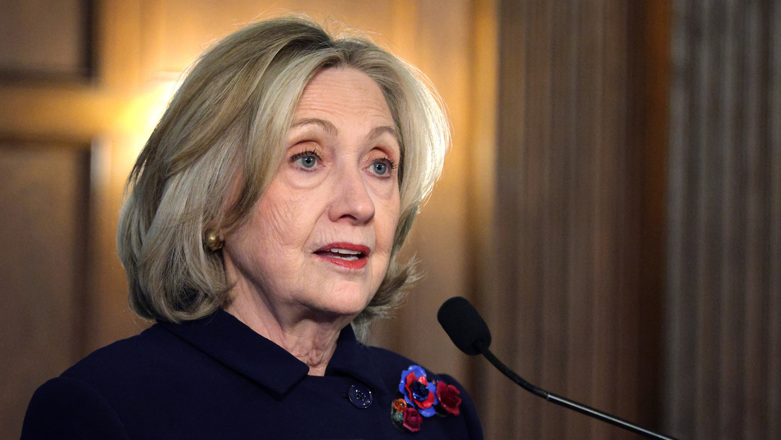 “Desquiciada y gritando”: así fue el testimonio de Hillary Clinton sobre el caso Epstein en el Congreso