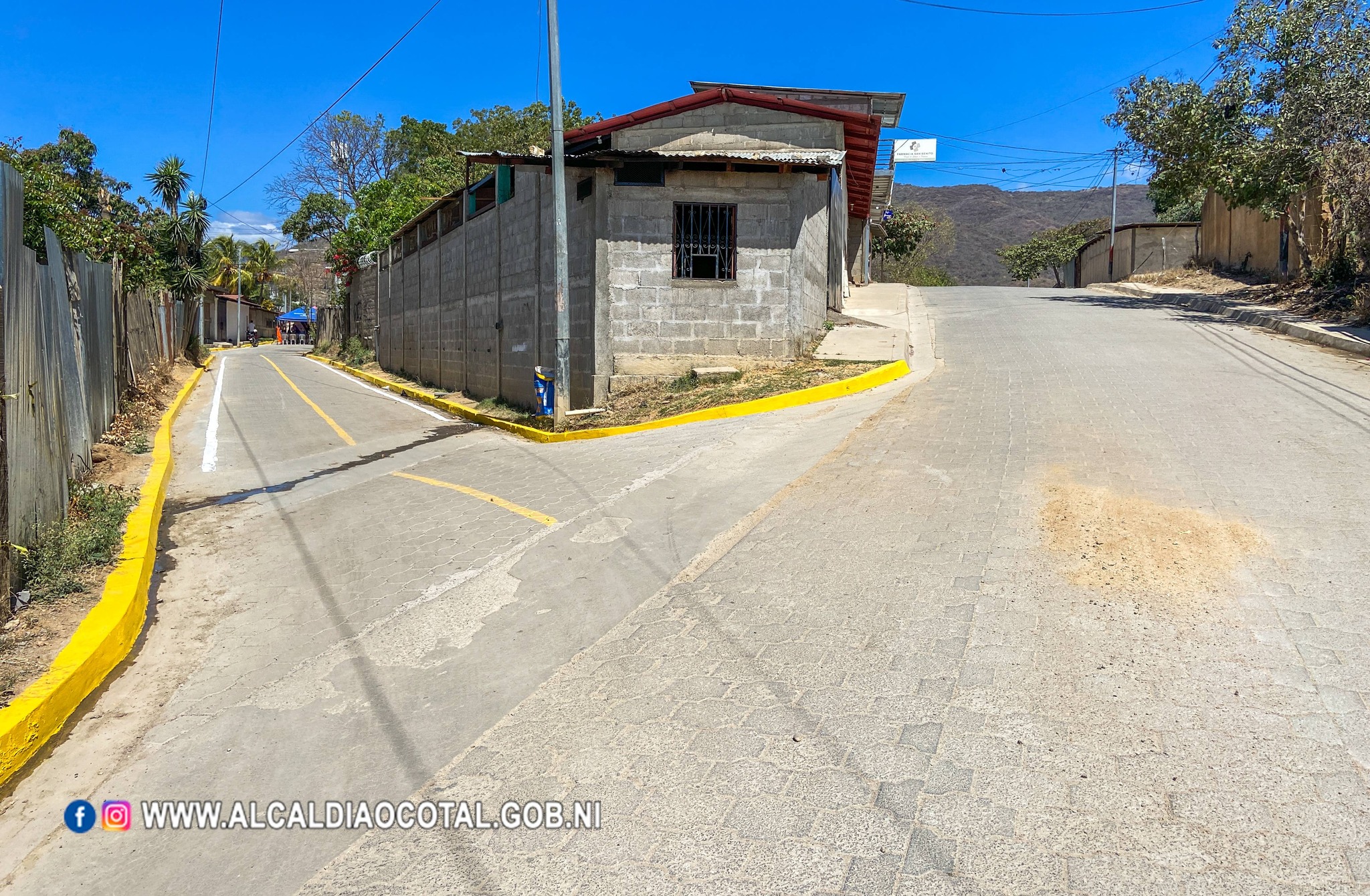 Nueva calle adoquinada mejora el acceso al Hospital Héroes de las Segovias