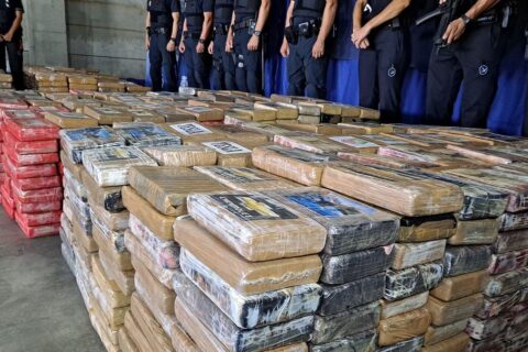 La Mafia Albanesa sufre golpe en Latinoamérica: detenciones y droga valuada en millones de dólares