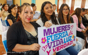 Destacan protagonismo de la mujer en el cambio social desde las aulas técnicas