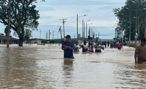 Ascienden a 47 mil los afectados por lluvias en Ecuador