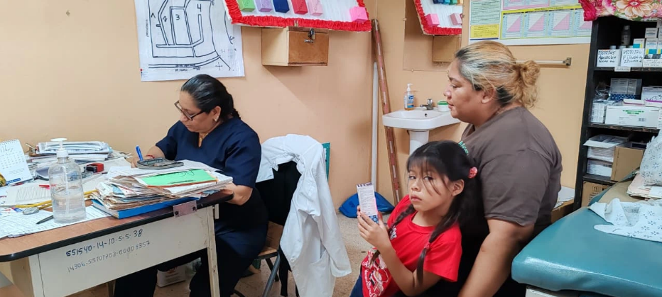 Impulsan detección temprana de cáncer cervicouterino y de mama en mujeres de El Riguero