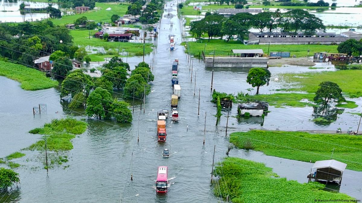 Ecuador declara emergencia nacional por lluvias