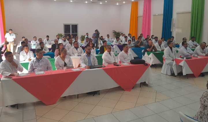 Ortopedistas se actualizan en simposio nacional sobre cirugía articular y artroscopía