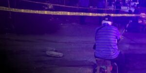 Hombre sale de un hospital a buscar agua y muere en la vía