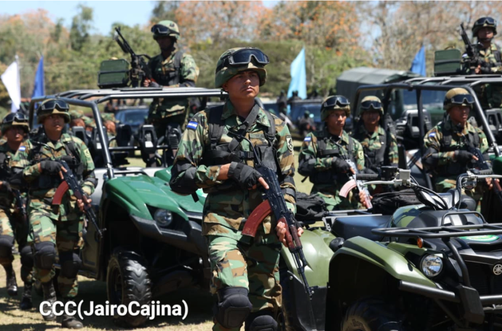 Ejército resguarda más de 3.3 millones de quintales durante la cosecha cafetalera 2025-2026