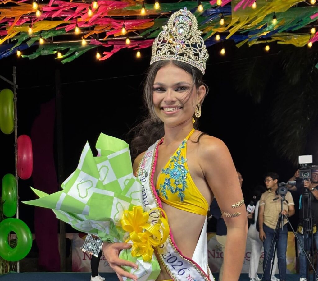 Zelaya Central conquista la corona de Reina Verano 2026