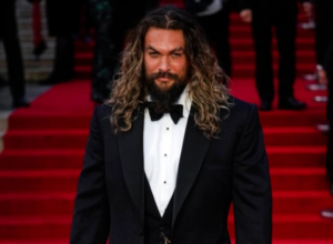 Jason Momoa enfrenta inundaciones por tormenta en Hawái