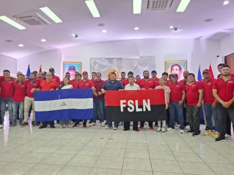 Abanderan a la Maquinaria Roja rumbo a la Baseball Champions League en México