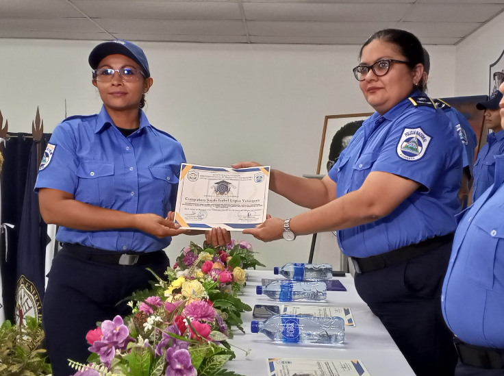 Migración y Extranjería optimiza la atención al público con nuevos oficiales especializados