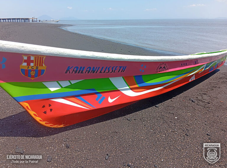 Retienen a dos extranjeros y dos nicaragüenses por pesca ilegal y contrabando de mercancías