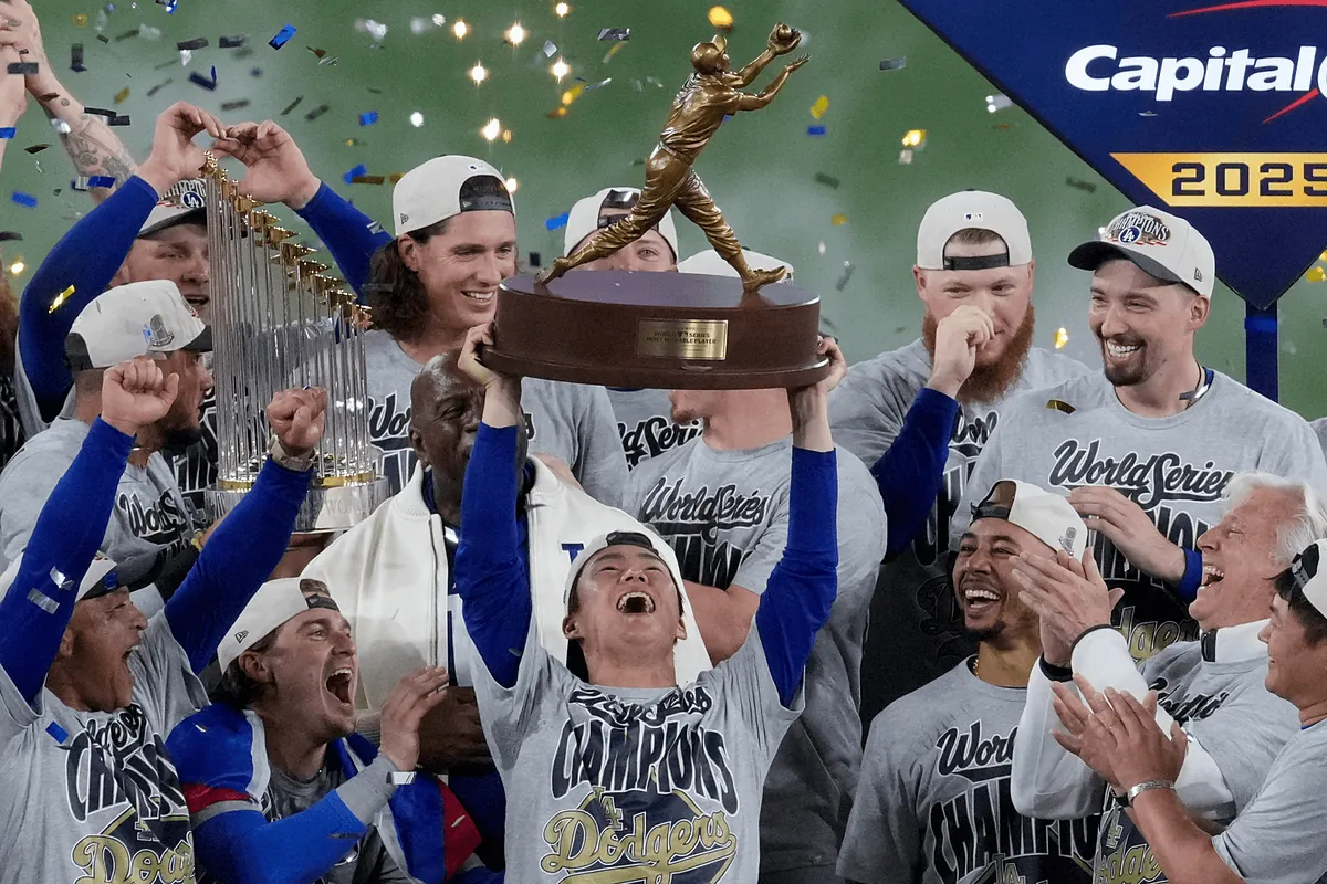 Los Dodgers apuntan una vez más a la gloria: favoritos a revalidar al trono de las Mayores