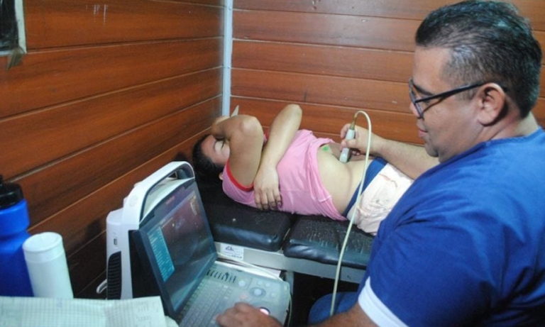 Clínicas móviles refuerzan atención comunitaria en Managua