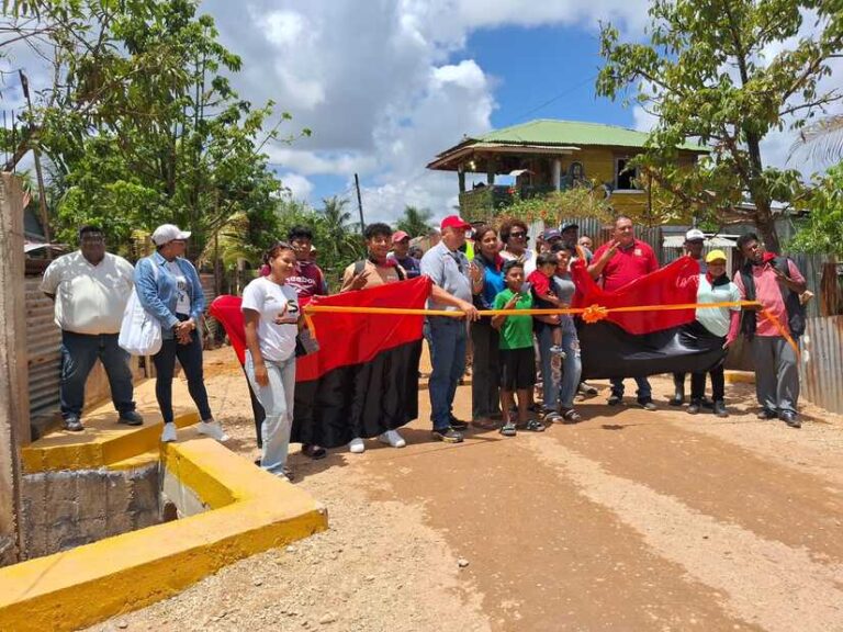 El primero de cuatro puentes vehiculares se inaugura en Bilwi en el Barrio El Caminante