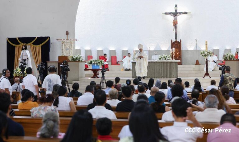 Celebran en Managua la Misa de Resurrección cerrando las celebraciones de Semana Santa