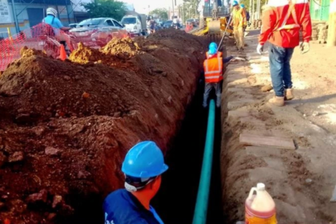 Más de 400 familias y comerciantes del Mayoreo tendrán mejor servicio de agua potable en junio