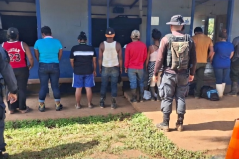 10 nicaragüenses detenidos en Costa Rica por minería ilegal