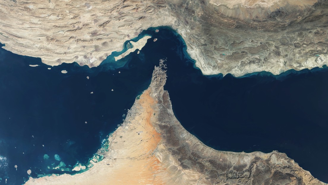 Irán anuncia cuándo podría reabrir el estrecho de Ormuz