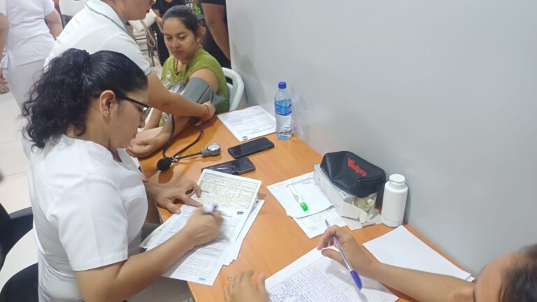 Embarazadas de Managua reciben atención integral en el primer trimestre de gestación
