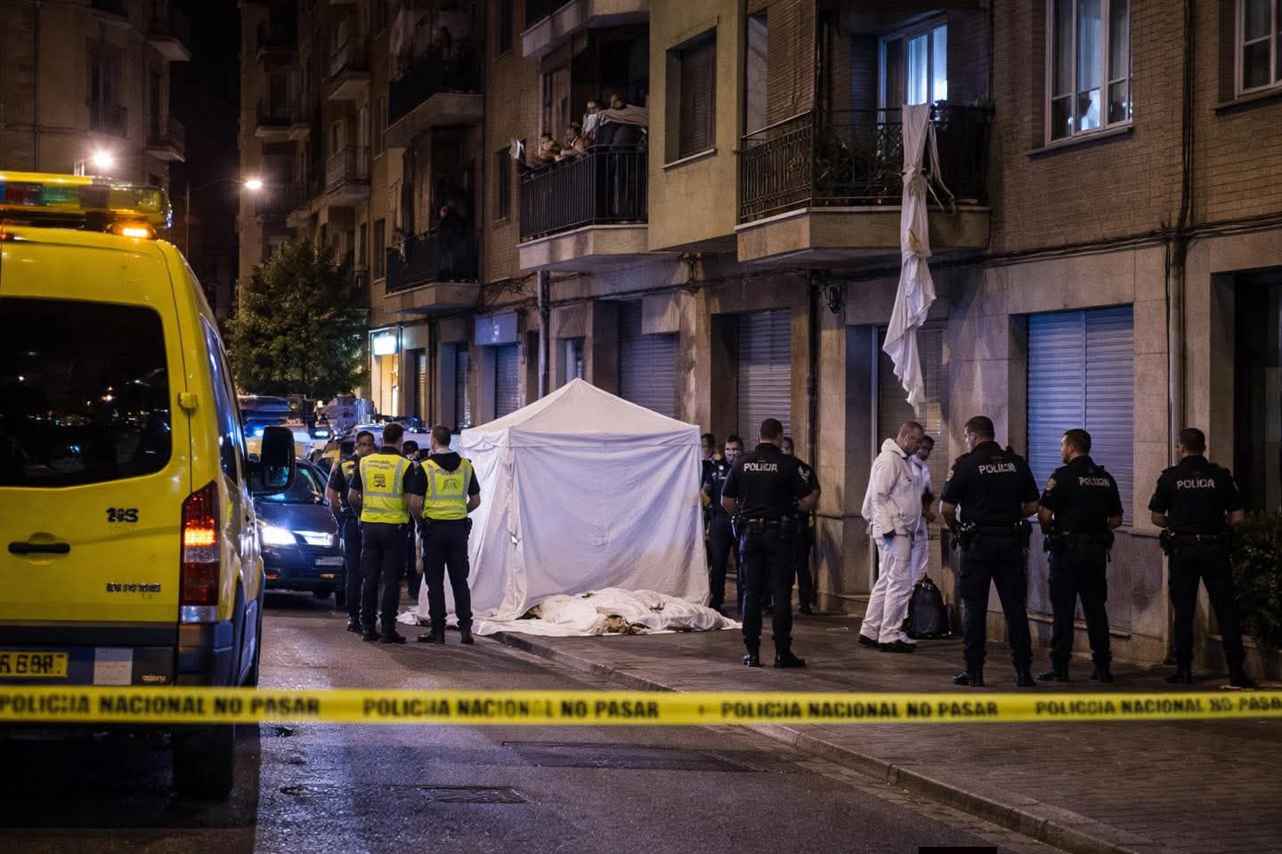 Detienen a hombre que provocó huida de nicaragüense que murió al caer de un tercer piso en España