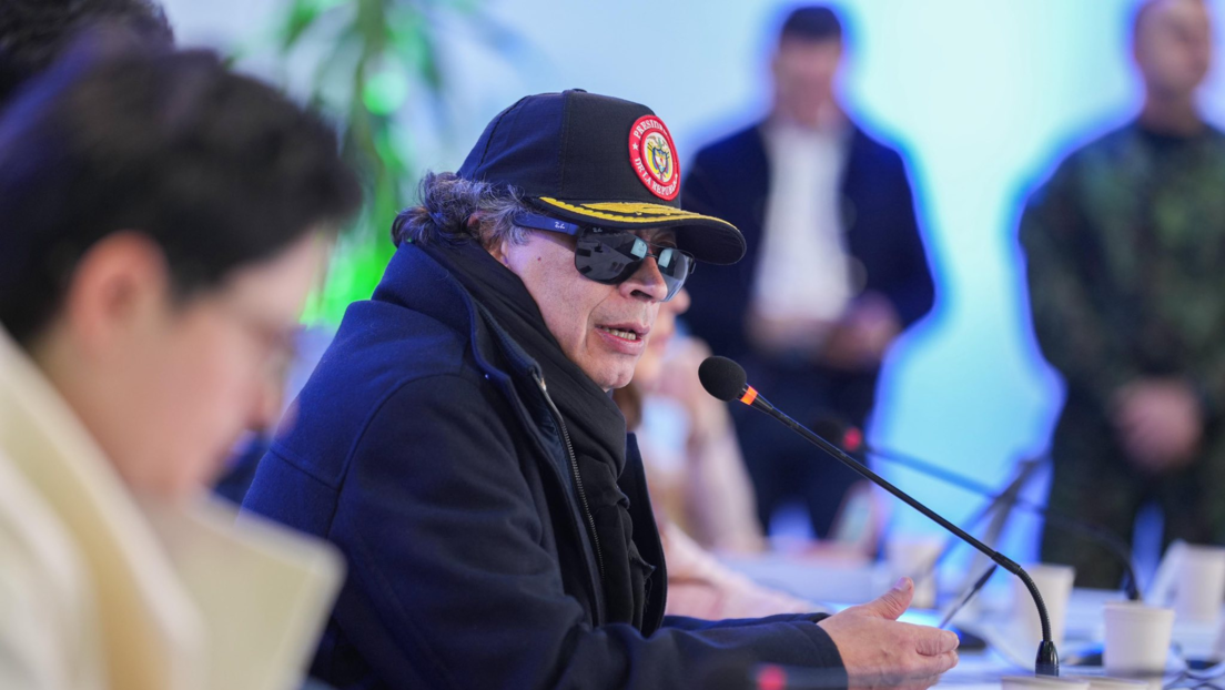 “Pendejos no somos, quita los aranceles y hablamos”: Petro le echa leña a su pelea con Noboa