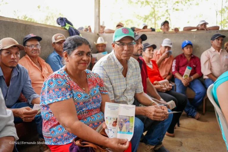 Ganaderos de Muelle de los Bueyes e IPSA actualizan estrategias ante amenaza del gusano barrenador