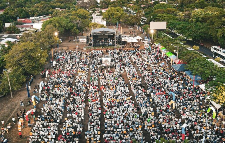 Iglesias evangélicas conmemorarán el Día Nacional de la Paz con un culto en la Plaza de la Biblia