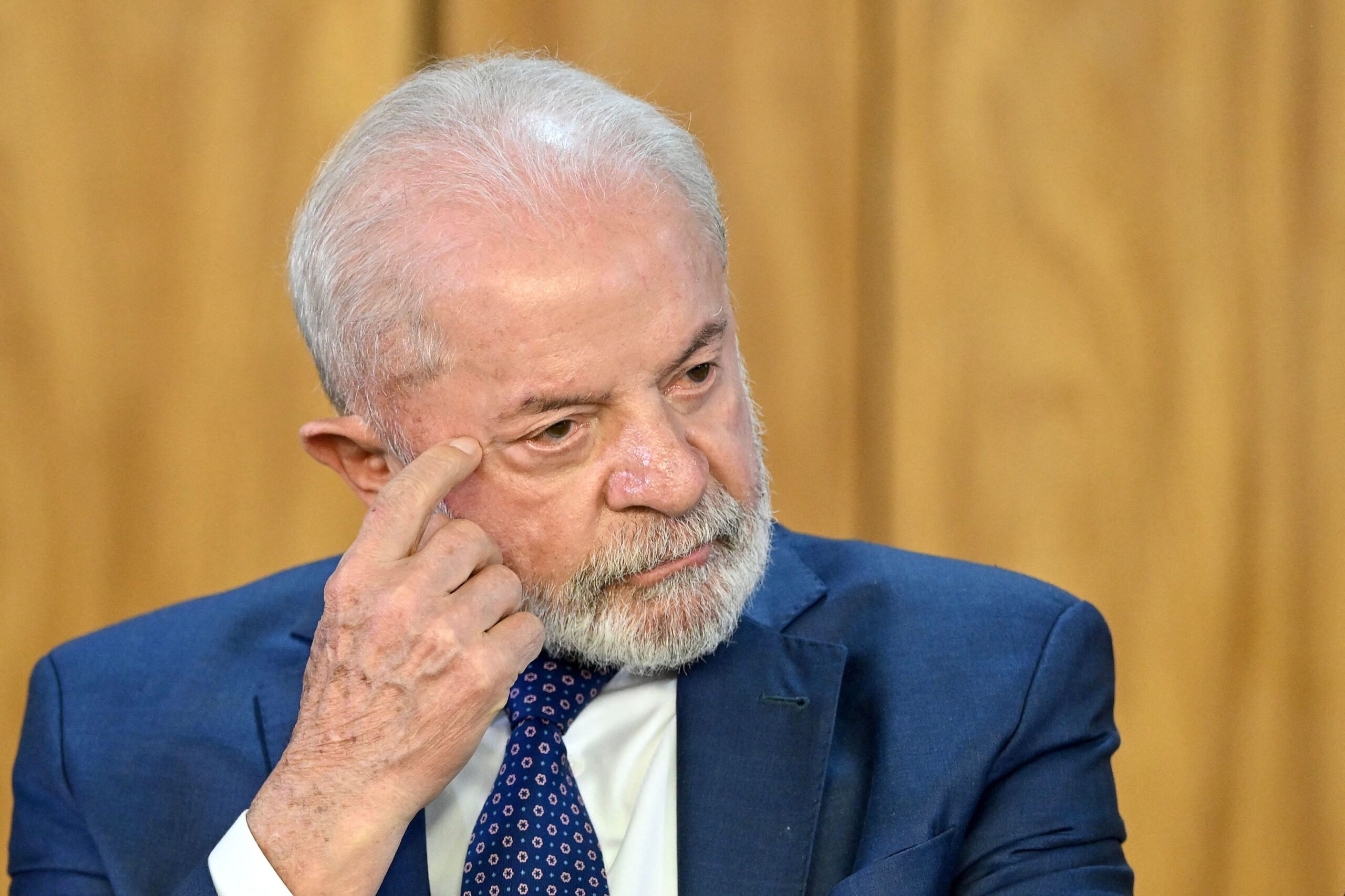 Lula ironiza sobre Trump y dice que le regalará frutas “para calmarlo”