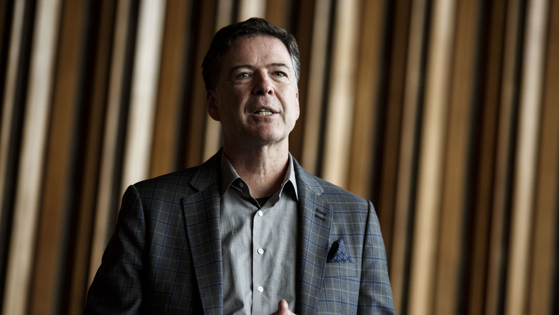 Exjefe del FBI es detenido