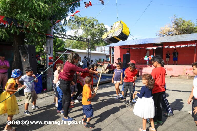Alcaldía de Managua alcanza el 60% de calles revestidas en el Barrio Hugo Chávez