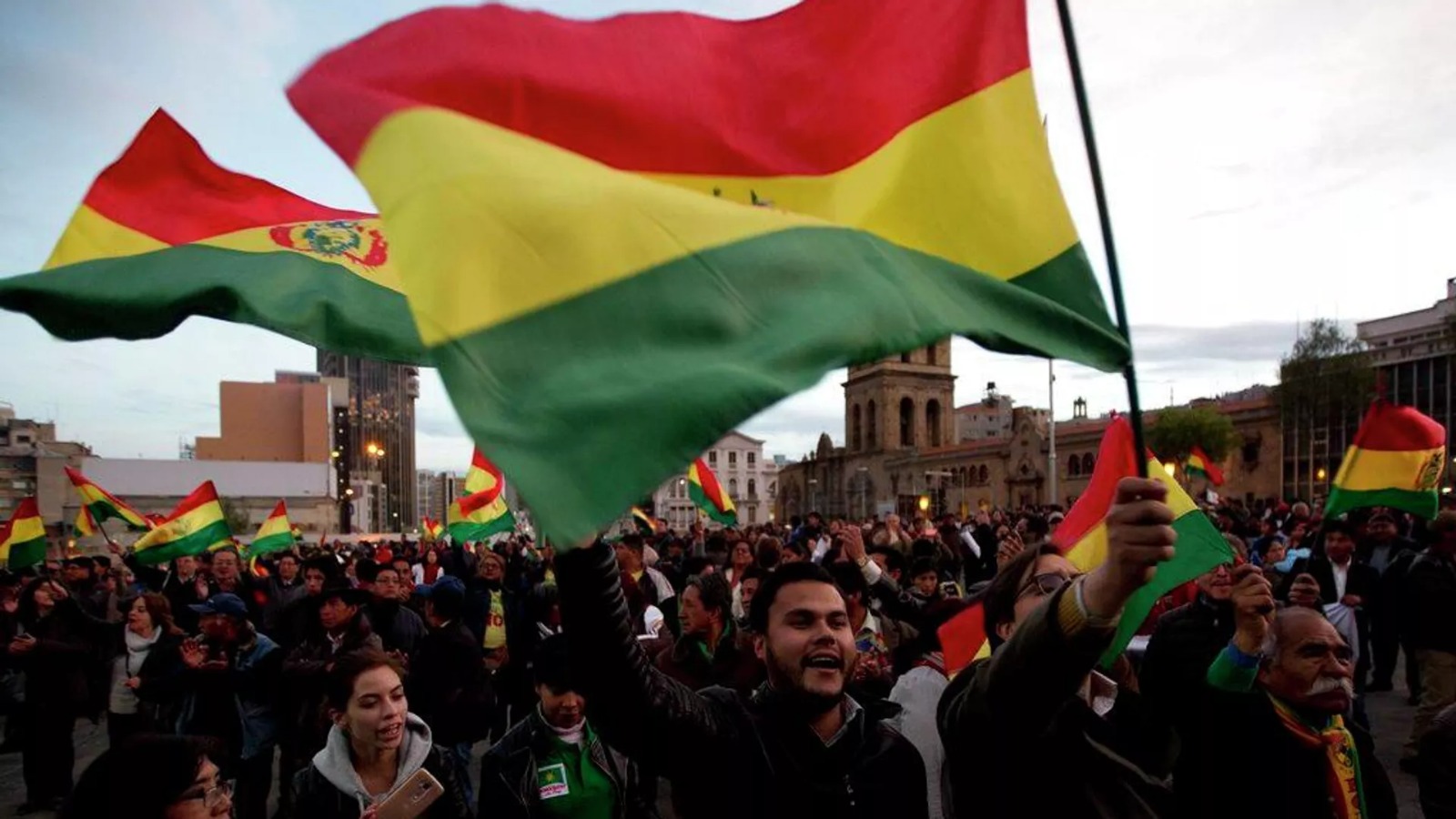 Bolivia anuncia la guerra al narcoterrorismo tras asesinato de un magistrado