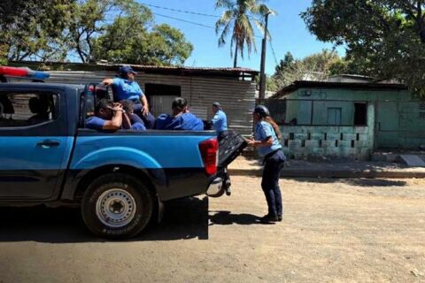 Policía Nacional asesta nuevos golpes al narcotráfico dejando 7 detenidos y más de 10 kilos de droga ocupada