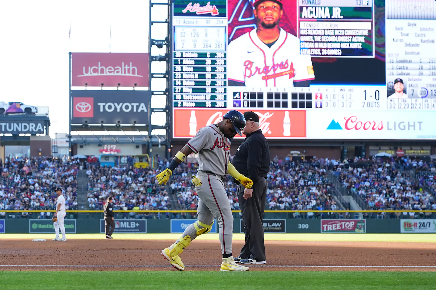 Los Braves colocan a Ronald Acuña Jr. en la lista de lesionados de 10 días