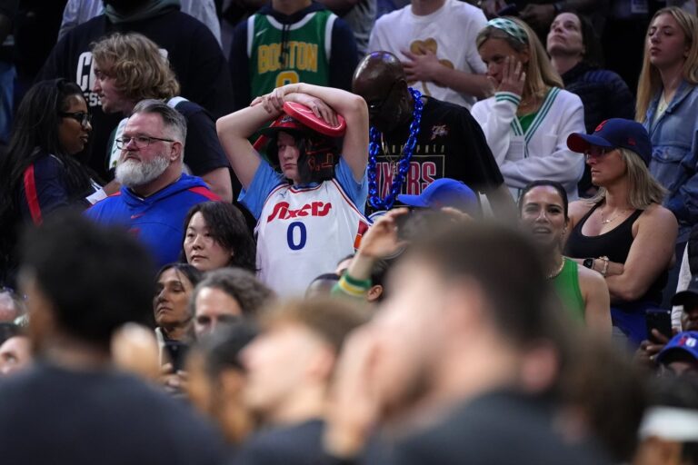 Los 76ers donarán 500 boletos por cada juego en casa para contrarrestar a Knicks