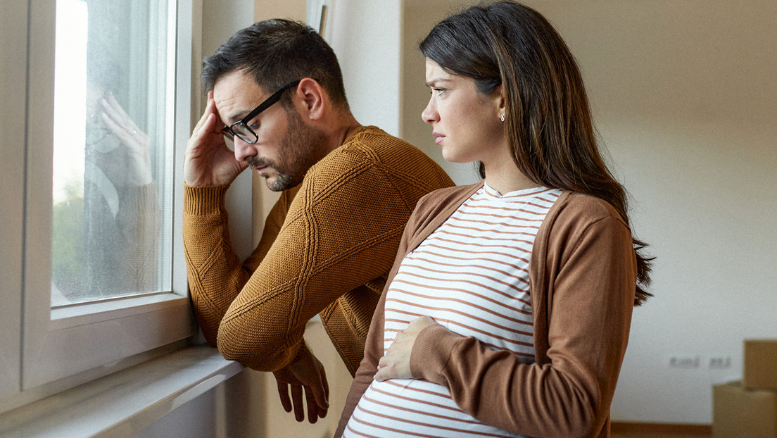 ¿Padecen los hombres síntomas de ‘embarazo’? Así es el síndrome de Couvade