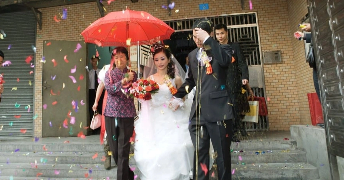 El número de matrimonios en China marca un mínimo histórico