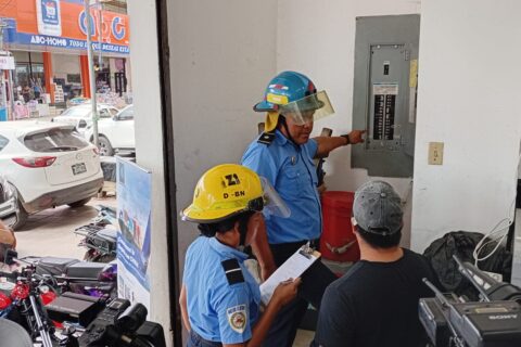 Bomberos refuerzan inspecciones para prevenir incendios en el Mercado Oriental